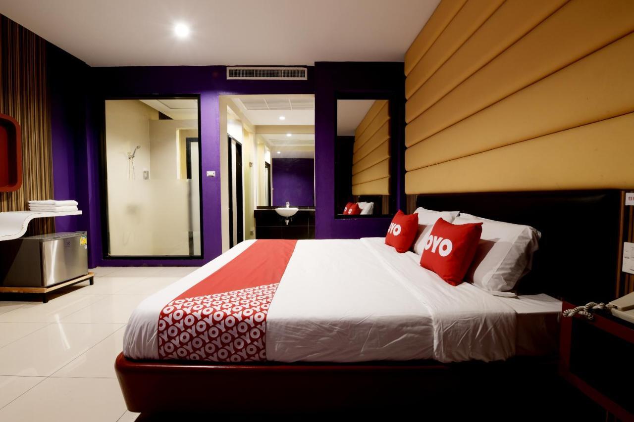 Sriracha Hotel And Spa Ban Huai Yai Phrom Esterno foto